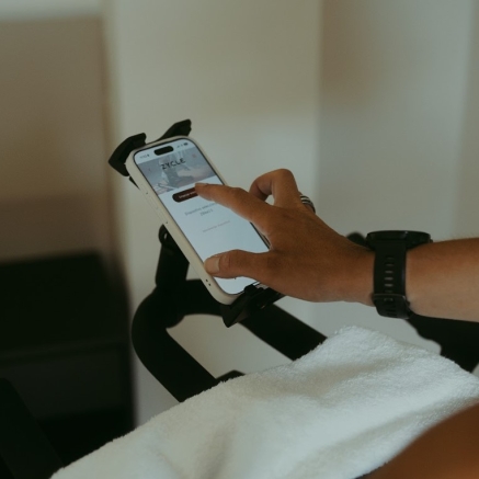 Bluetooth FTMS en ciclismo indoor qué es y por qué importa