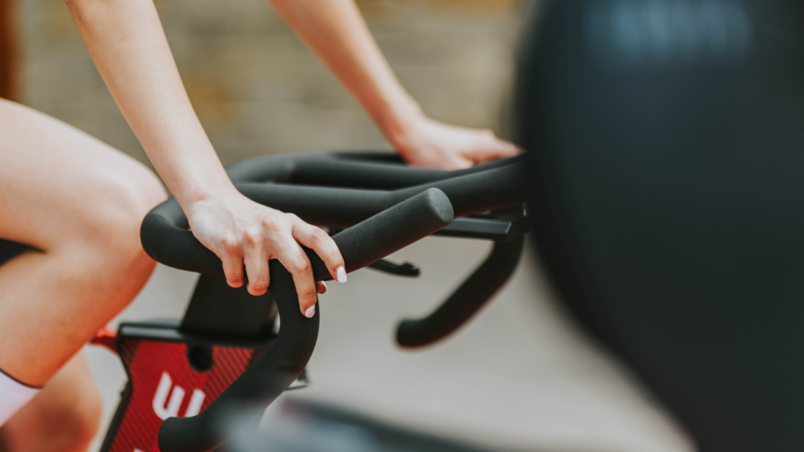 Claves para un entrenamiento eficaz basado en ejercicios de fuerza para ciclistas